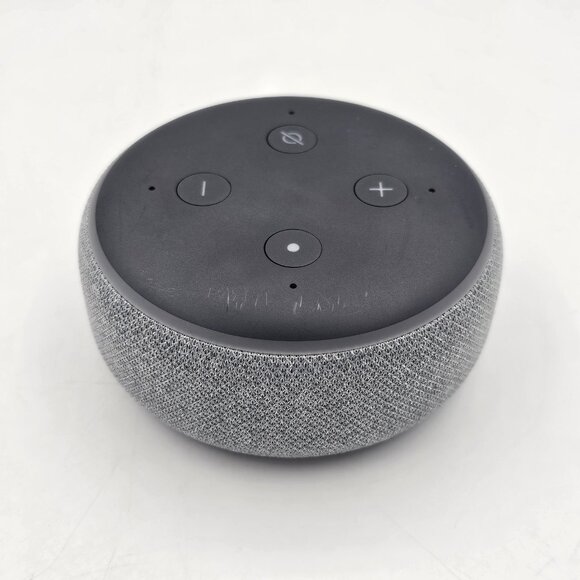 Echo Dot 3rd Generation Smart Speaker D9N29T Alexa WiFi Bluetooth WORKS - Picture 4 of 15